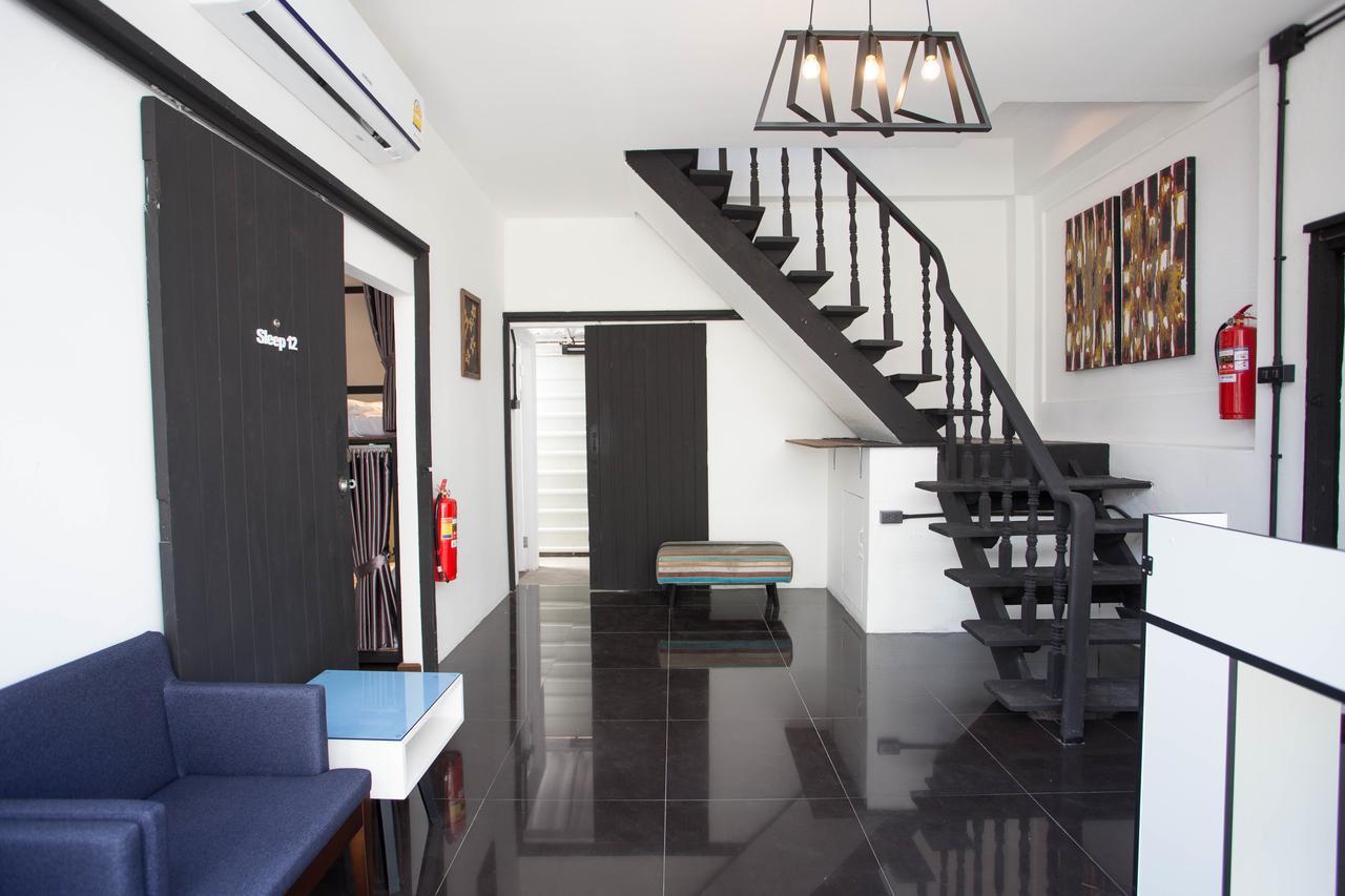 Sleep With You - Hatch Co-Living And Co-Working Space Chiang Mai Esterno foto